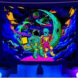 ALIEN ASTRONAUT BLACKLIGHT TAPESTRY UV REACTIVE POSTER